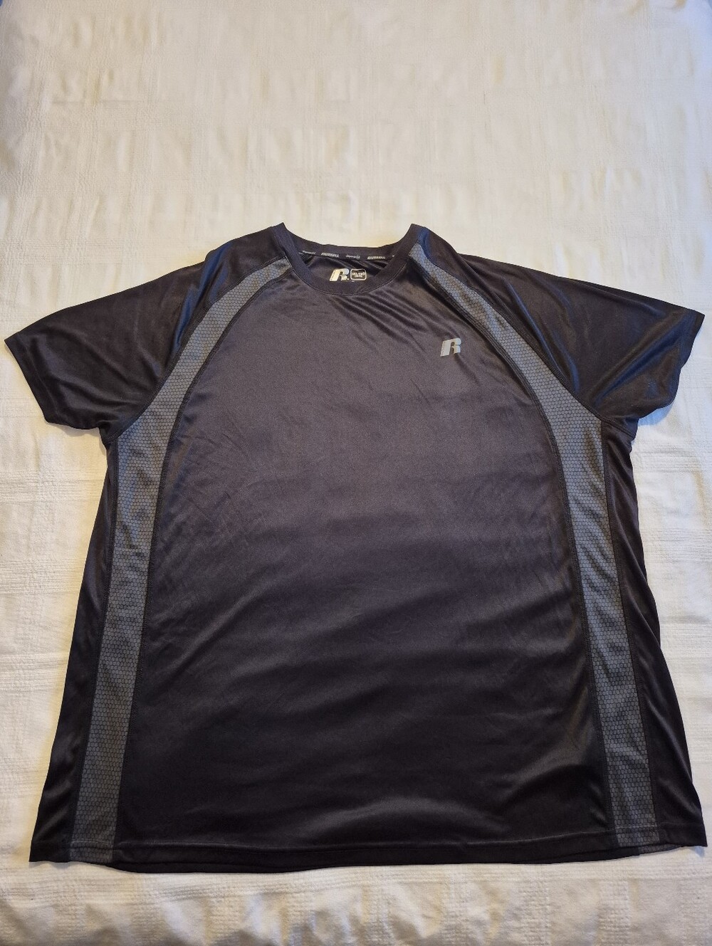 Russell mens 3XL black short sleeve shirt VGUC